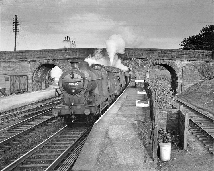 Loco 43931 - Double heading.jpg - Number  43931   Fowler 4F-B 0-6-0.  Photographed on 8th May 1956. Designed by Henry Fowler for medium freight work.  Built Nov 1920 at Derby for the Midland Railway. A total of 575 of this class were built between 1924 & 1941. Its last shed was Stourton. Withdrawn from service  Aug 1964 & disposed of in Nov 1964.